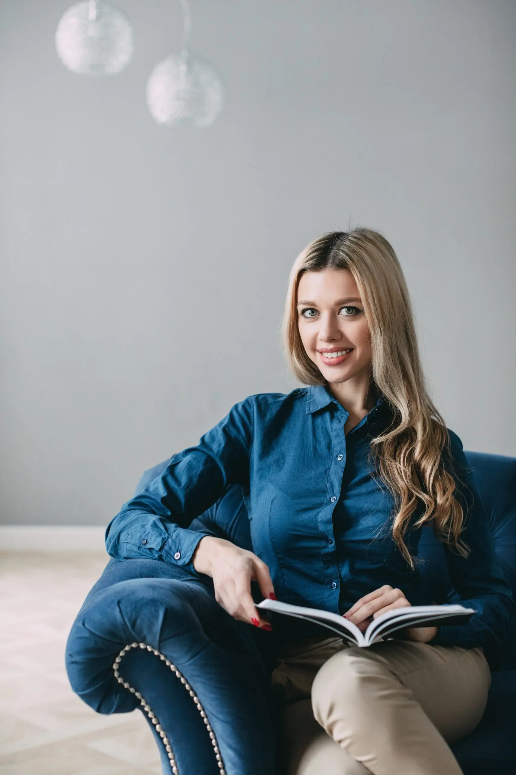 EMDR therapist during therapy in Los Angeles CA at Montare Outpatient