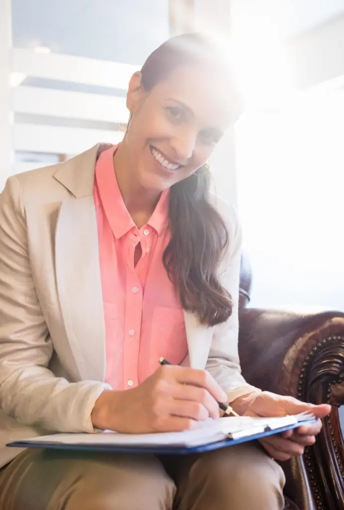 Therapist explaining the benefits of our personality disorder treatment centers in California