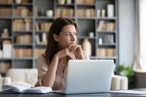 Woman showing symptoms of high-functioning ADHD